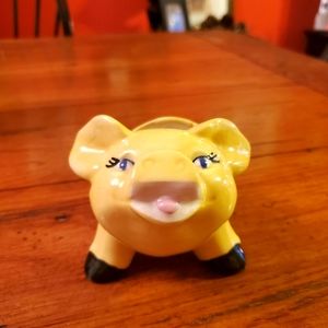 Vintage pig planter